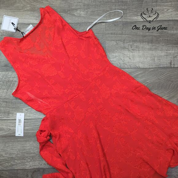 Premier Amour Sleeveless V Neck Mini Dress Size 8 - Picture 7 of 7